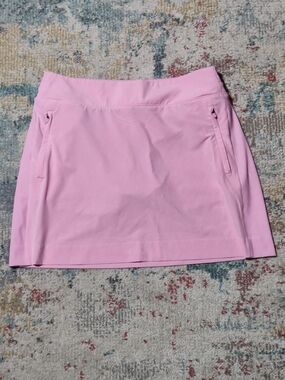 Women’s Pink Performance Golf Skort